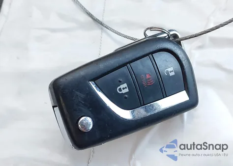 2018 Toyota Corolla Im from USA, damaged, VIN JTNKARJEXJJ561043